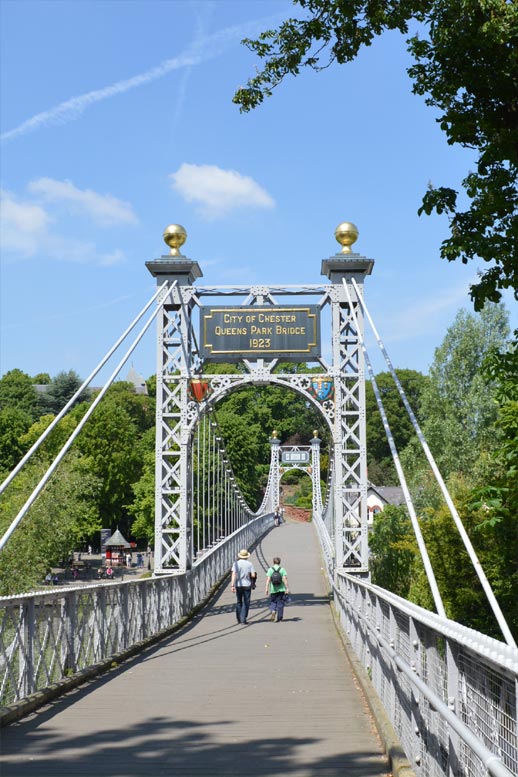 Photo: Queens Park footbridge